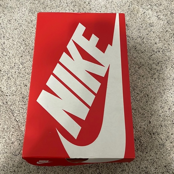 Panda Dunk Lows - Picture 2 of 6